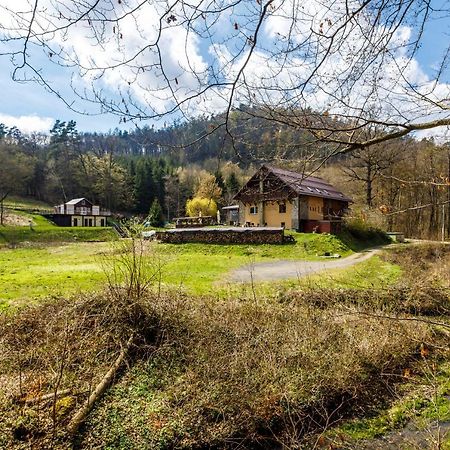 Pod Bresteckou Skalou Břestek Exterior foto